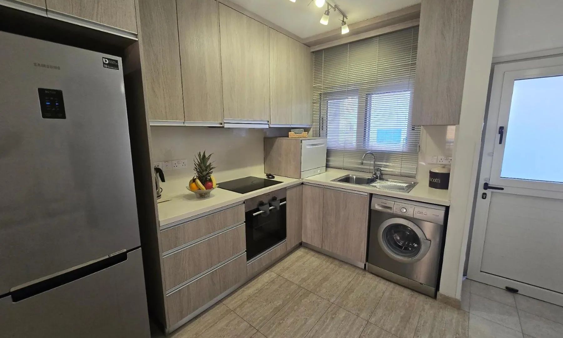 Seaside Escape Apartment 라르나카 키프로스