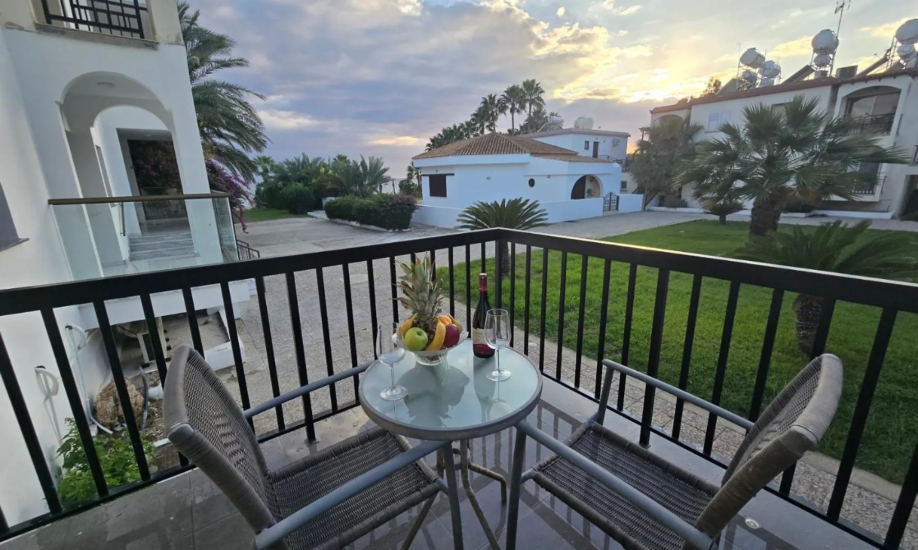 לרנקה Seaside Escape Apartment קפריסין
